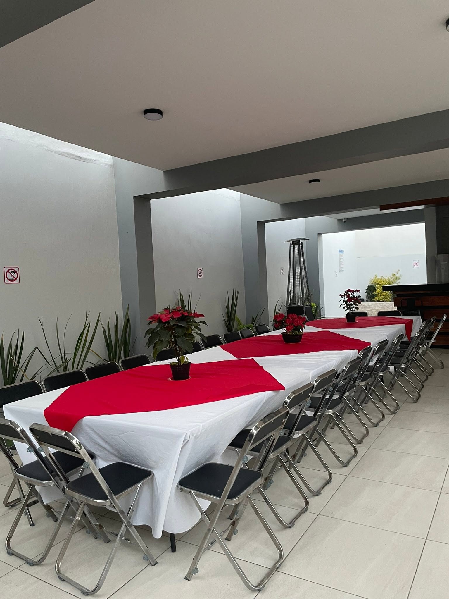 Cena y Banquete Navideño - Terraza La Opulenza
